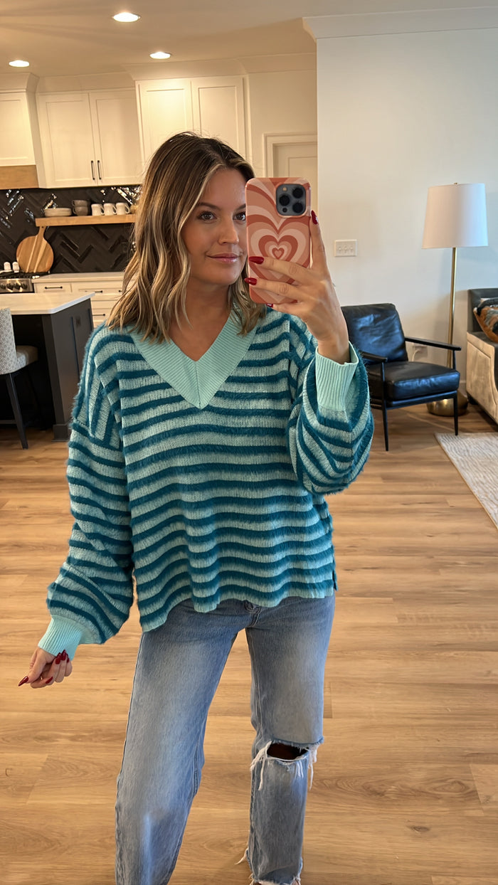 So Fuzzy V Neck Oversized Sweater, Teal Green