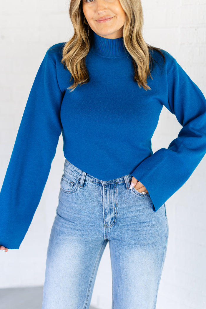 Long Sleeve Triangle Hem Sweater Top, Blue