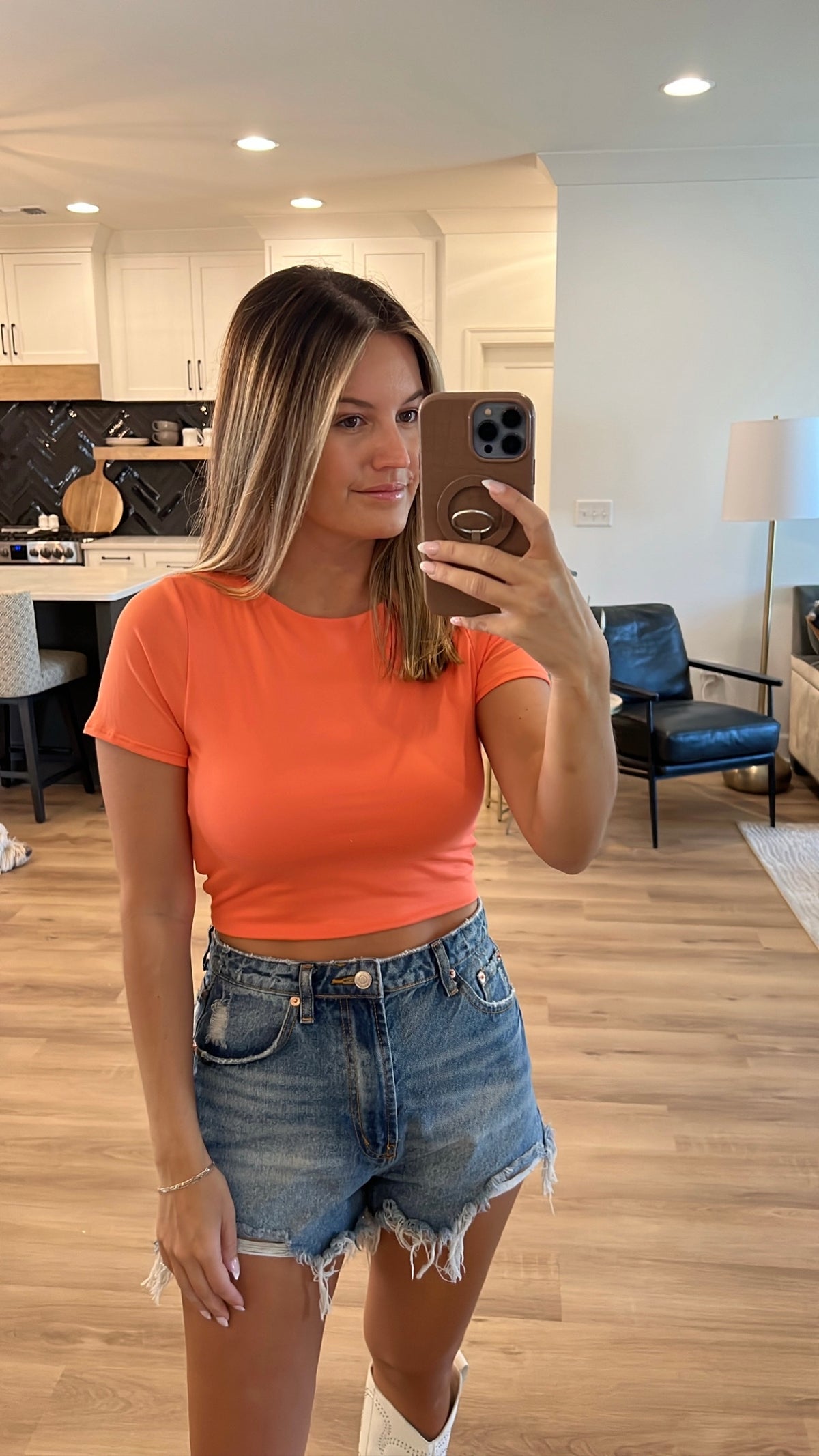 Clean Lines Short Sleeve Cropped Tee, Coral