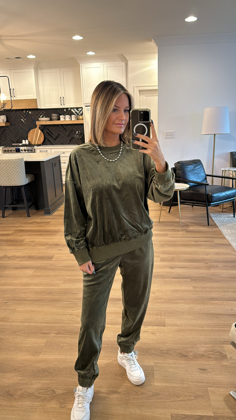 Fleece Sweatshirt and Jogger Set, Olive