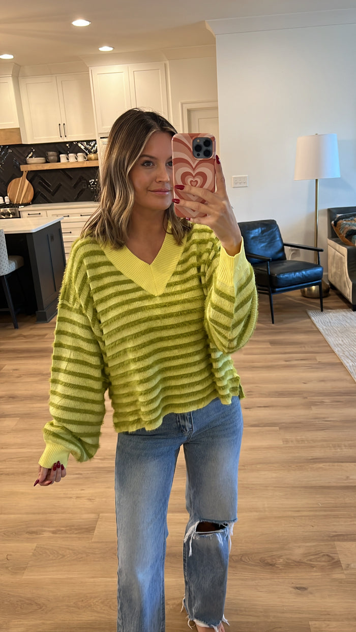 So Fuzzy V Neck Oversized Sweater, Green
