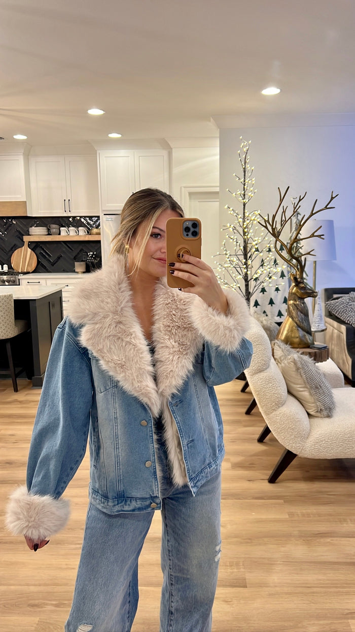 Relaxed Fit Denim Jacket With Fur, Denim